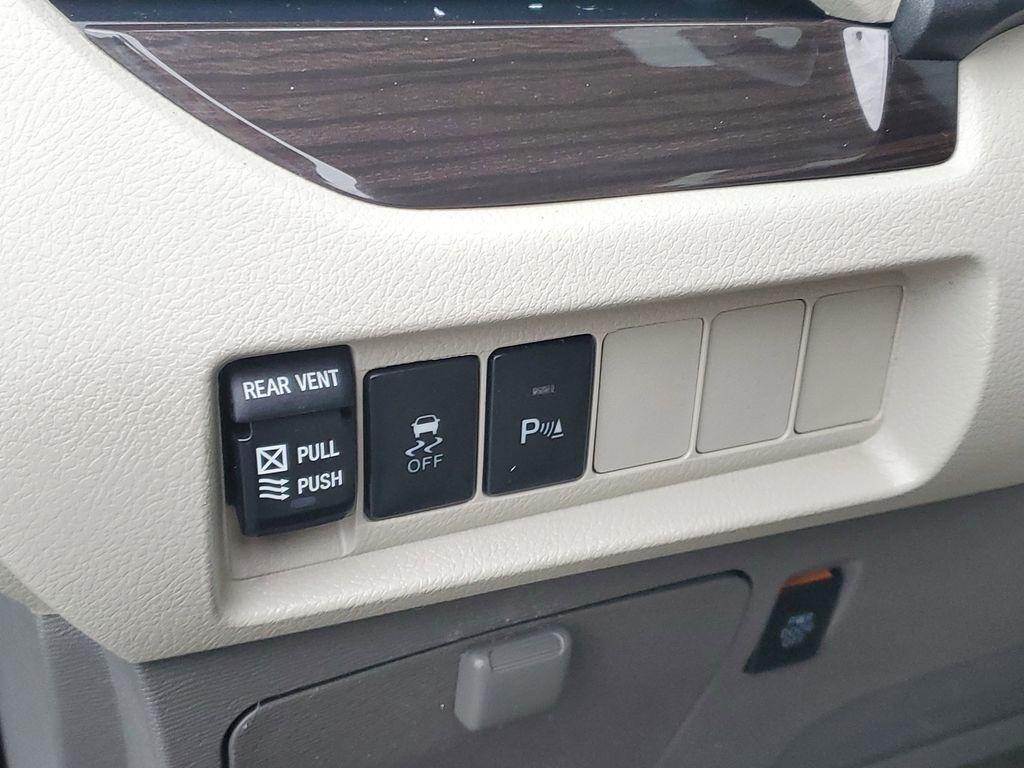 used 2019 Toyota Sienna car, priced at $25,899