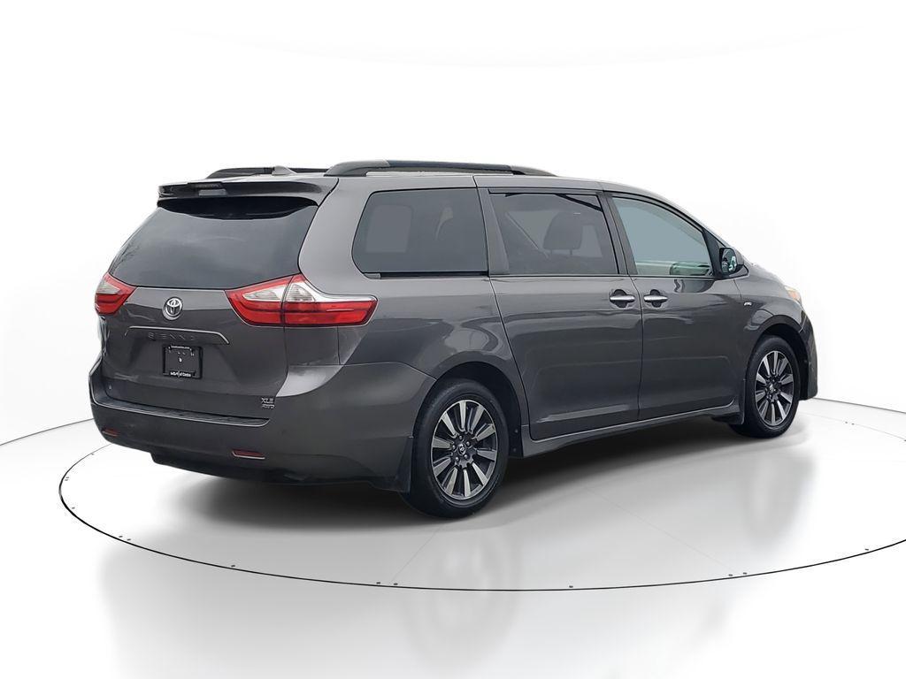 used 2019 Toyota Sienna car, priced at $25,899