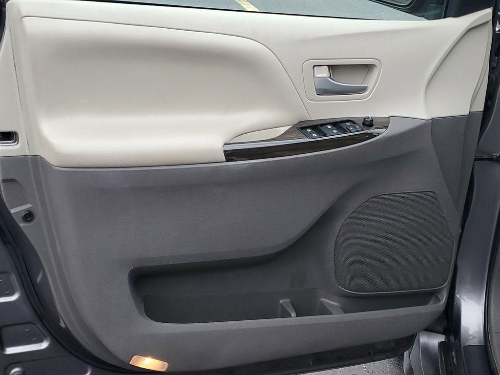 used 2019 Toyota Sienna car, priced at $25,899
