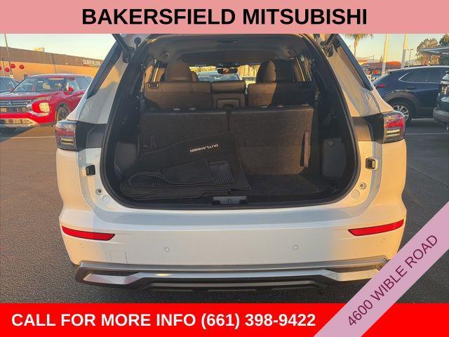 used 2025 Mitsubishi Outlander car, priced at $28,355