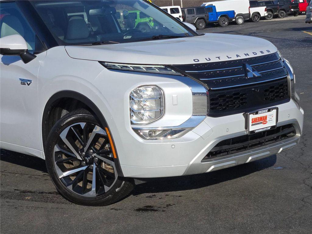 used 2024 Mitsubishi Outlander PHEV car, priced at $28,880