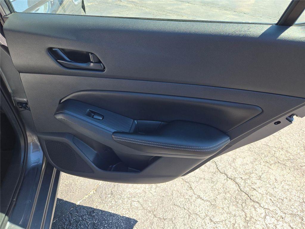 used 2025 Nissan Altima car
