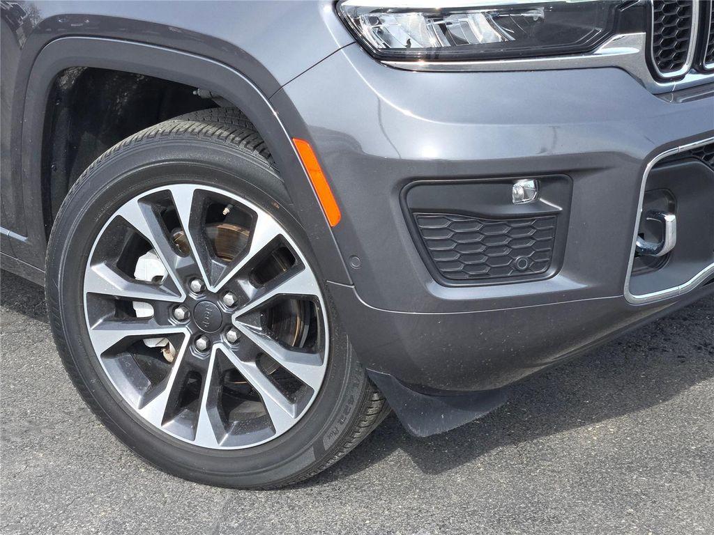 used 2022 Jeep Grand Cherokee car, priced at $37,512