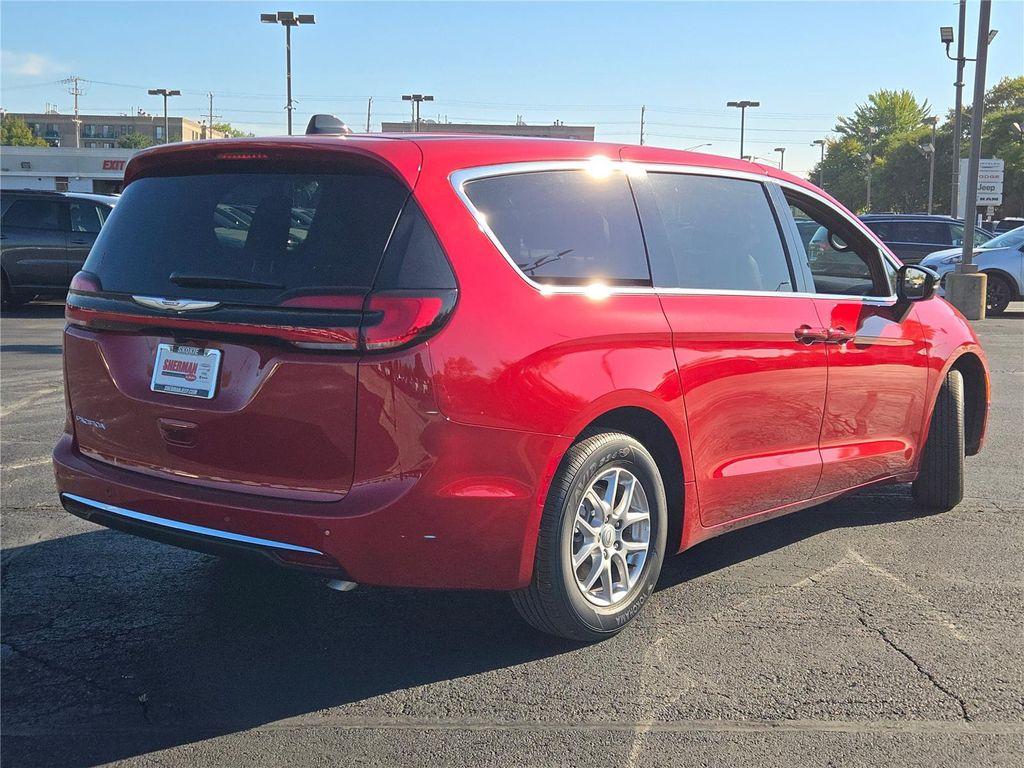 new 2026 Chrysler Pacifica car, priced at $37,735