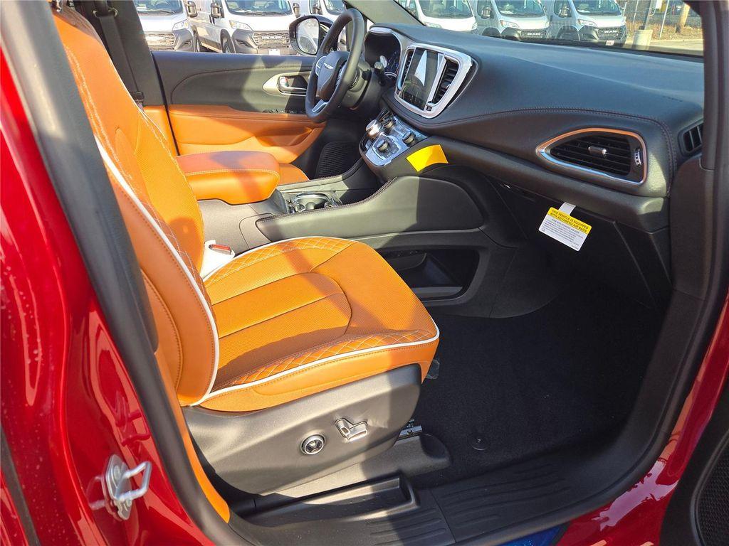 new 2026 Chrysler Pacifica car, priced at $60,025
