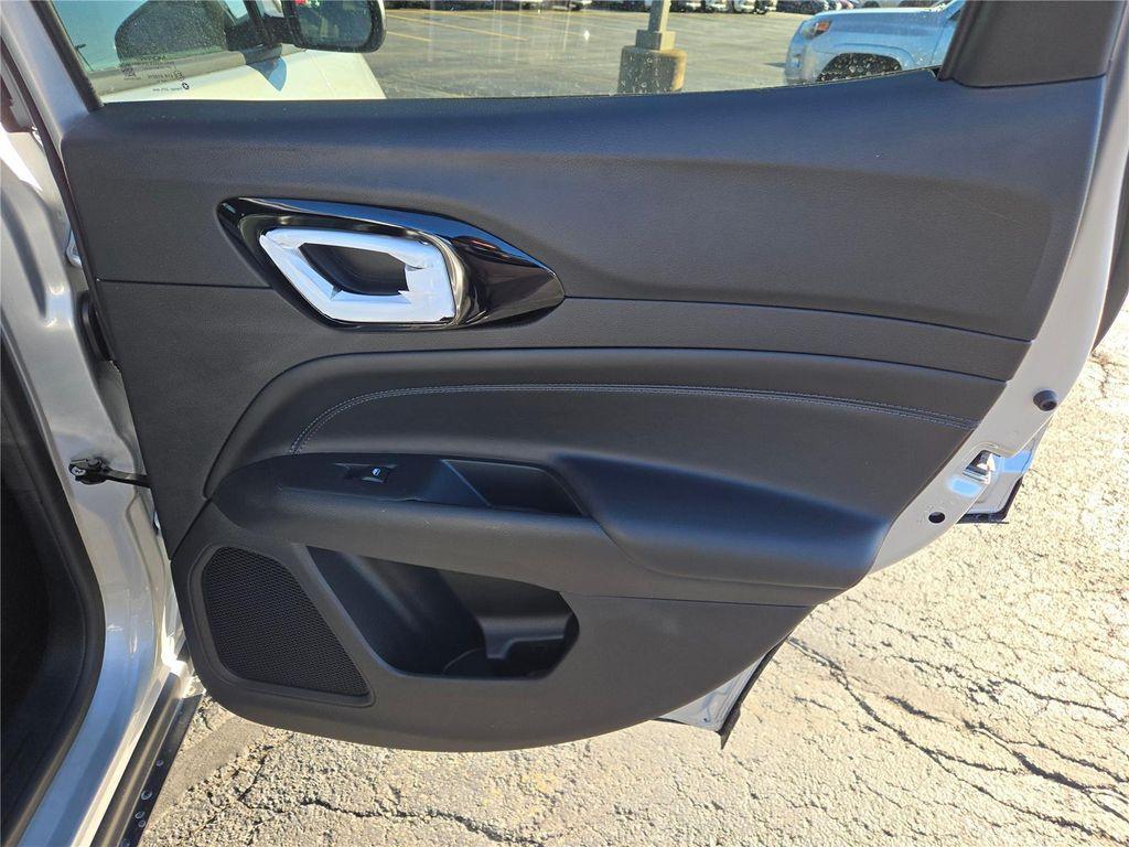 new 2026 Jeep Compass car, priced at $27,080