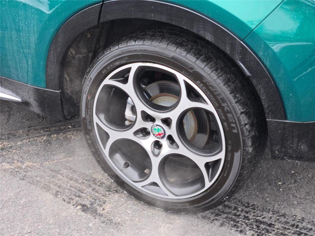 used 2024 Alfa Romeo Tonale car, priced at $27,800