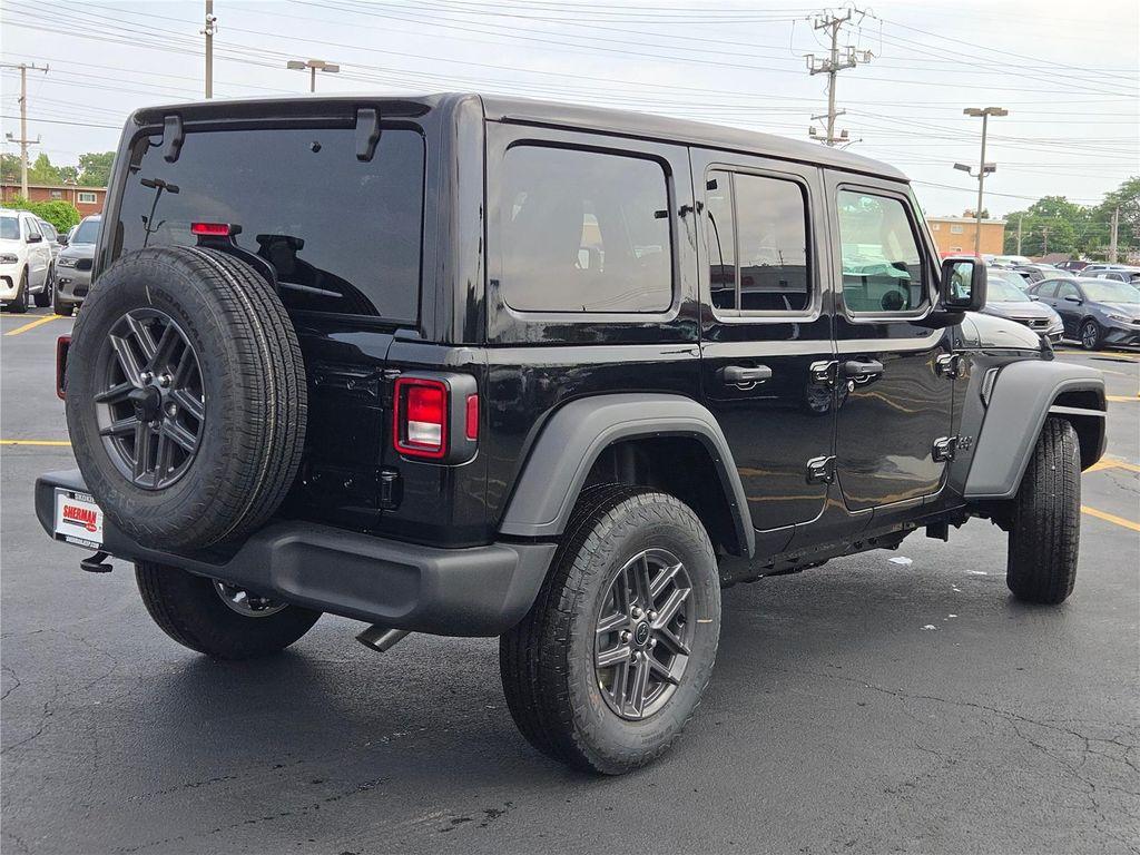 new 2025 Jeep Wrangler car, priced at $43,045