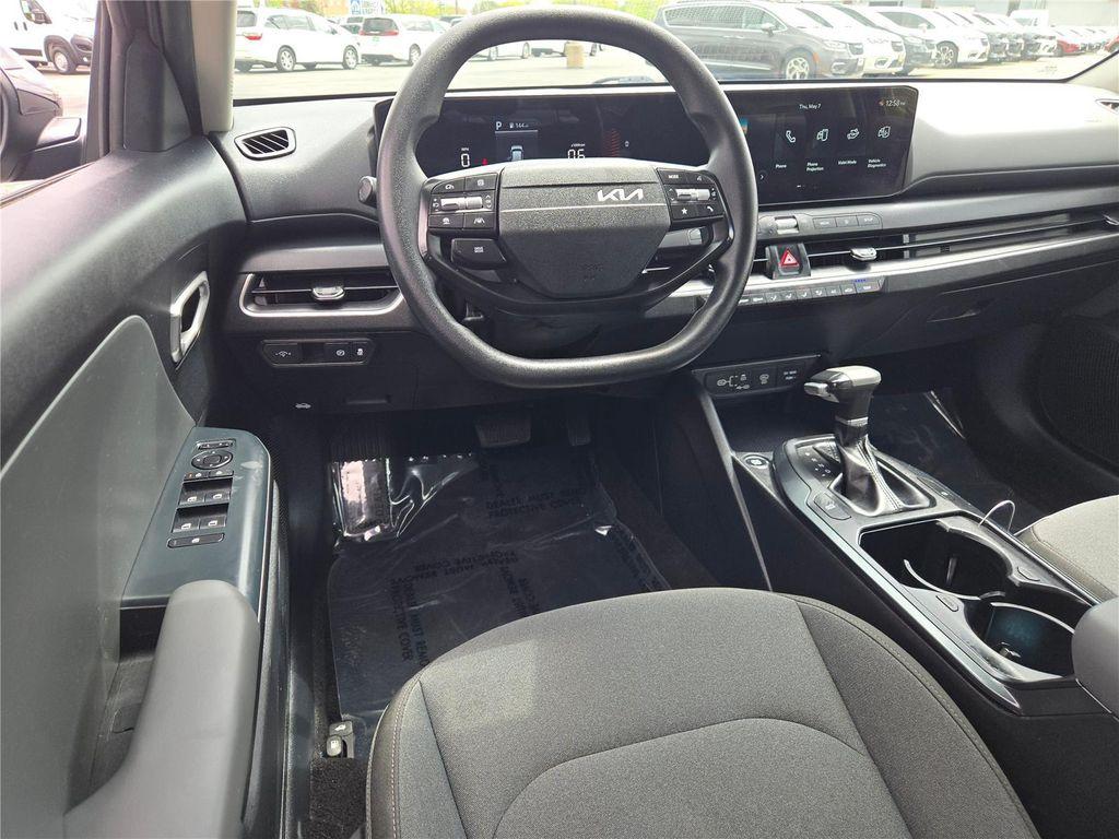 used 2025 Kia K4 car, priced at $23,000