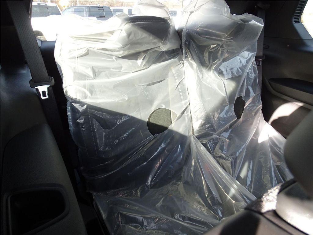 used 2025 Jeep Grand Cherokee L car, priced at $38,361