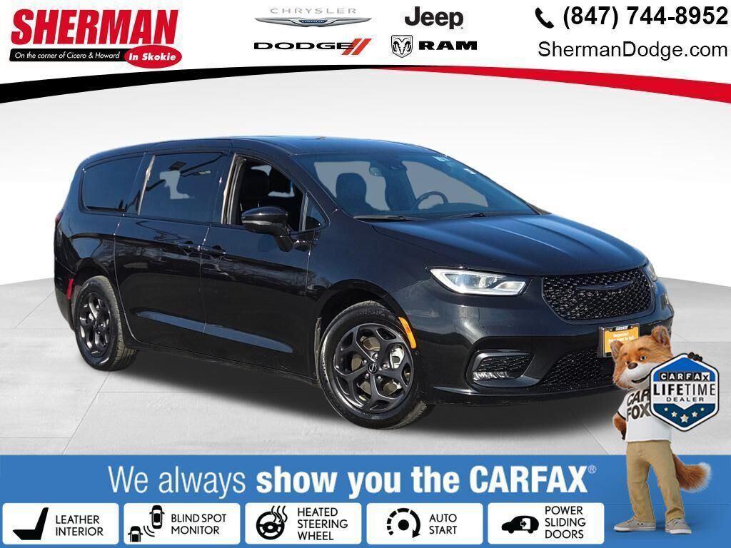 used 2022 Chrysler Pacifica Hybrid car, priced at $25,568