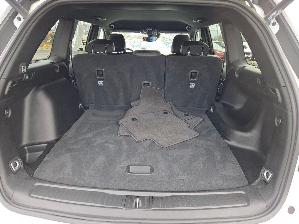 used 2024 Jeep Grand Cherokee car, priced at $34,480