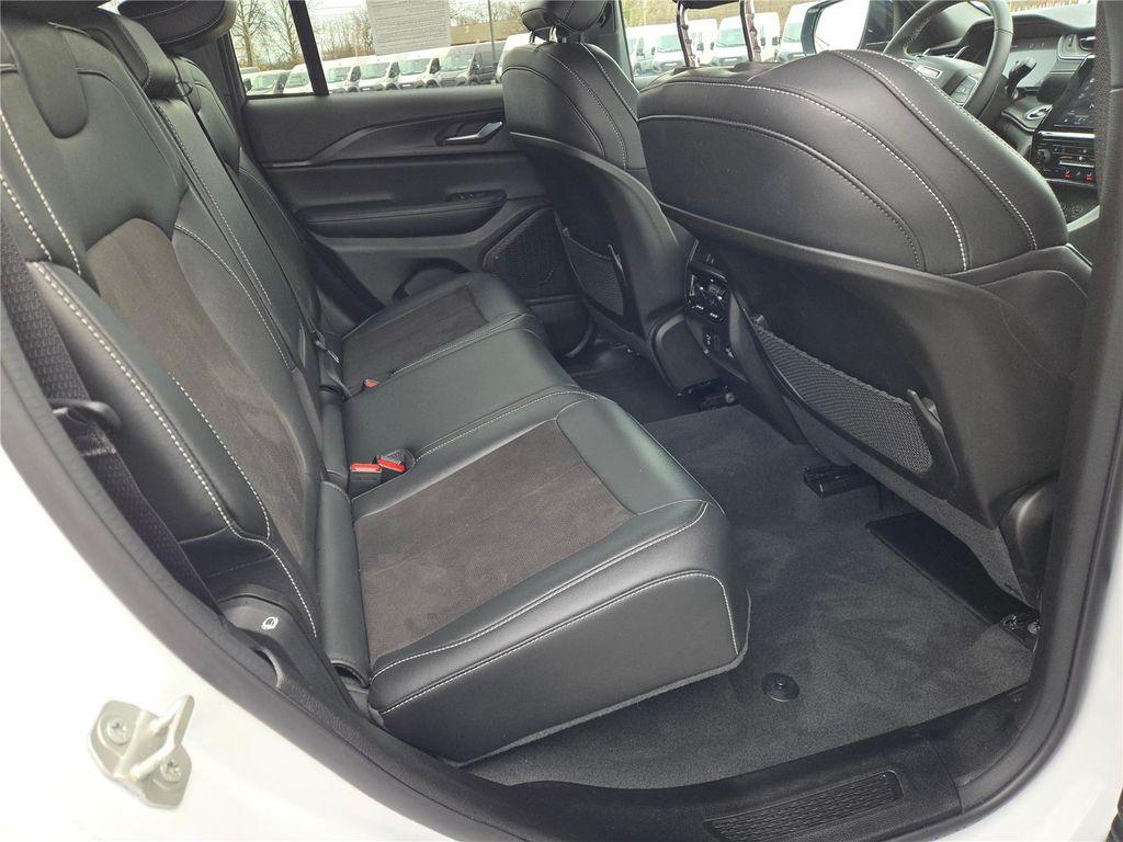 used 2024 Jeep Grand Cherokee car, priced at $34,480