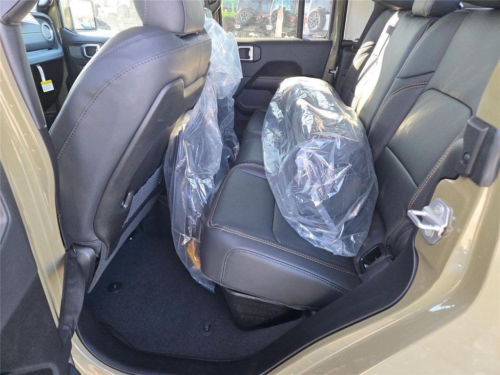 new 2026 Jeep Gladiator car, priced at $46,108