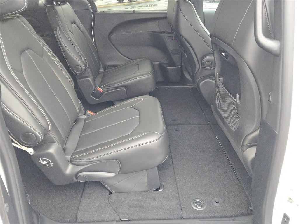 new 2026 Chrysler Pacifica car, priced at $37,440