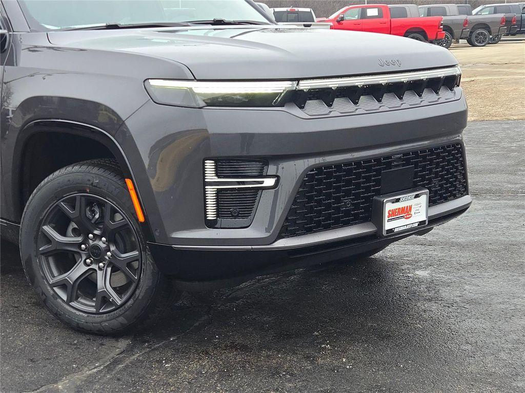 new 2026 Jeep Grand Wagoneer car, priced at $72,648