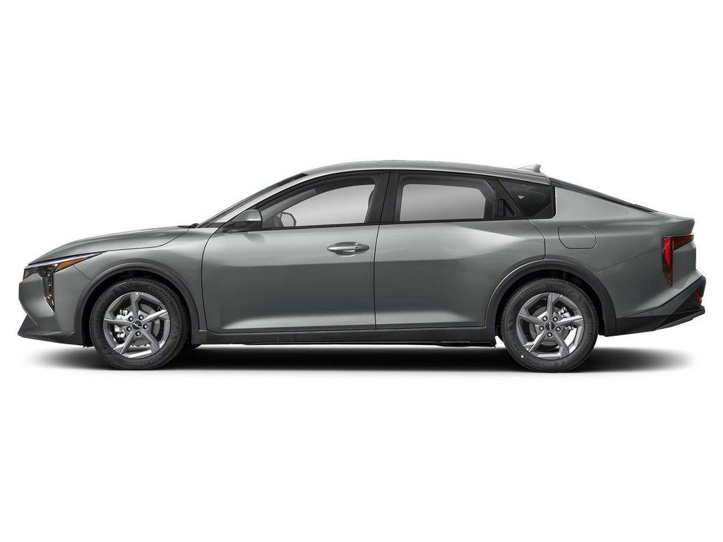 used 2025 Kia K4 car