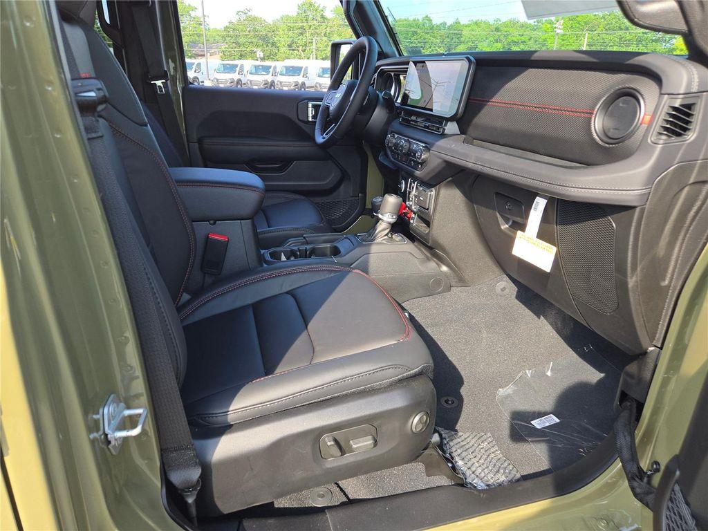 new 2025 Jeep Wrangler car, priced at $61,263