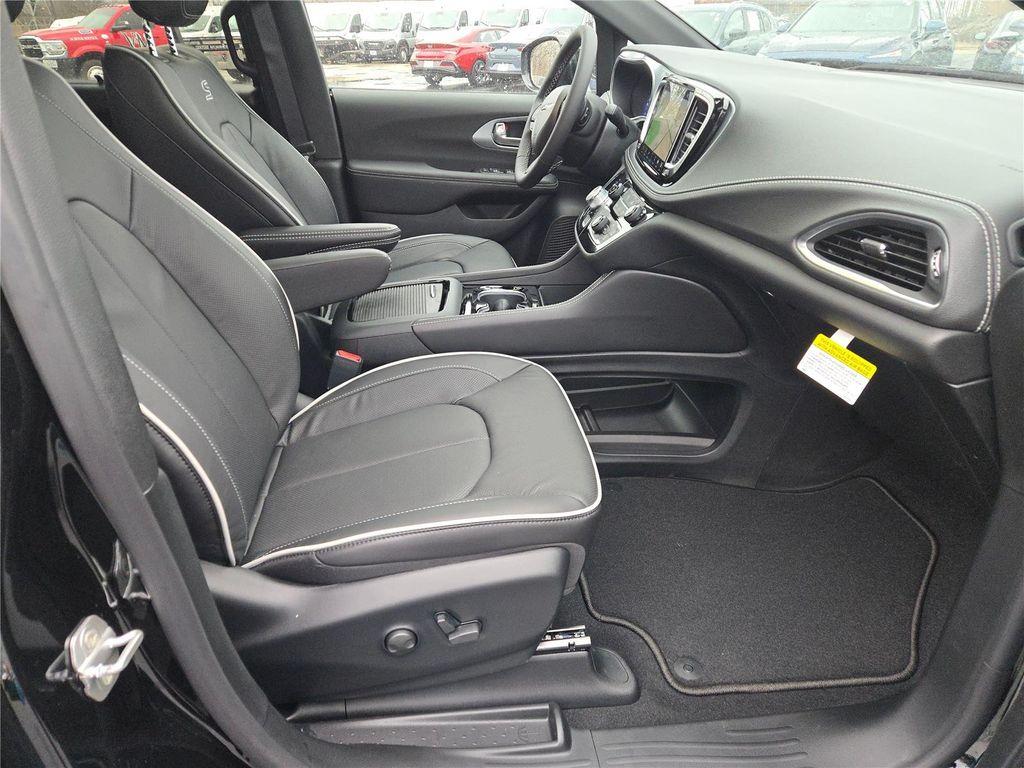 new 2026 Chrysler Pacifica car, priced at $48,520