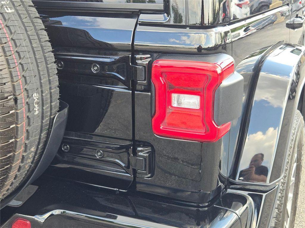 used 2022 Jeep Wrangler Unlimited 4xe car, priced at $29,000