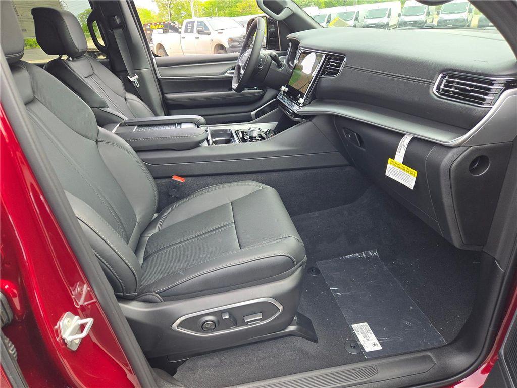 new 2026 Jeep Grand Wagoneer L car, priced at $72,790