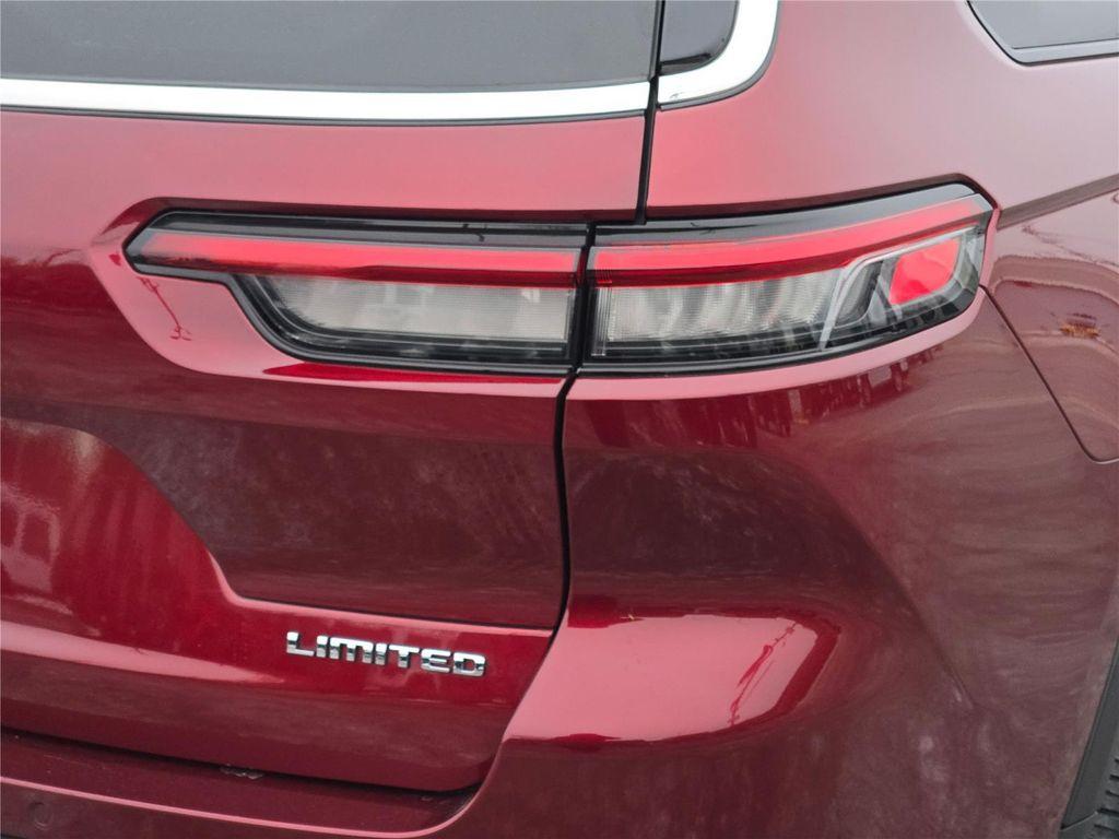 used 2021 Jeep Grand Cherokee L car, priced at $29,000