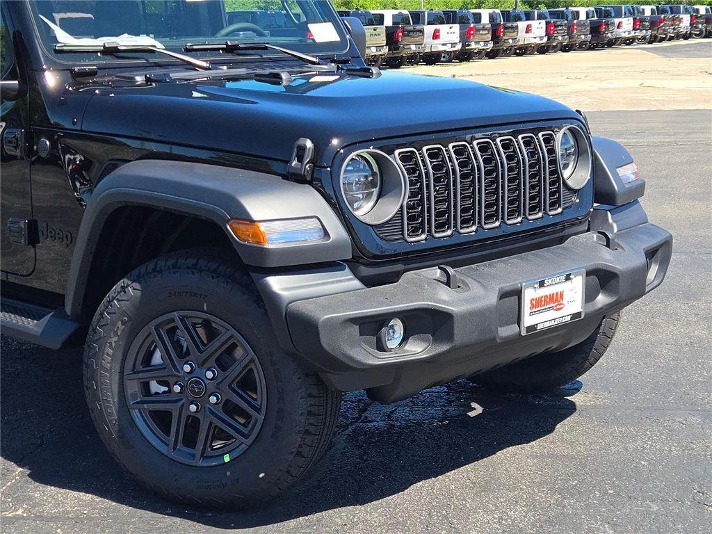 new 2026 Jeep Wrangler car, priced at $40,590