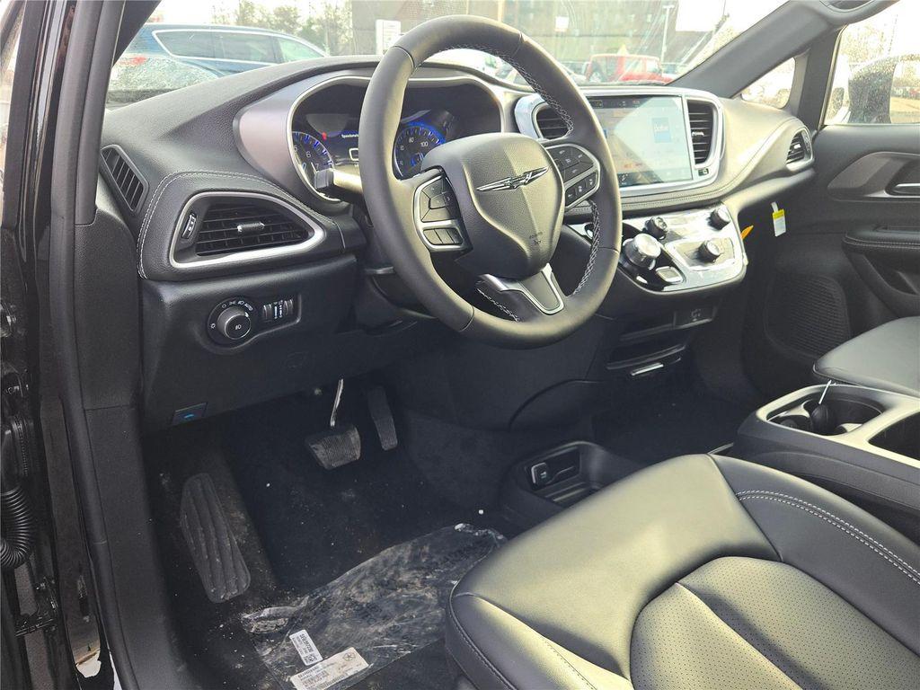 new 2026 Chrysler Pacifica car, priced at $43,680