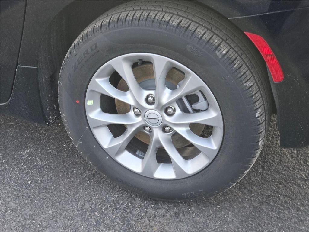 new 2026 Chrysler Pacifica car, priced at $43,680