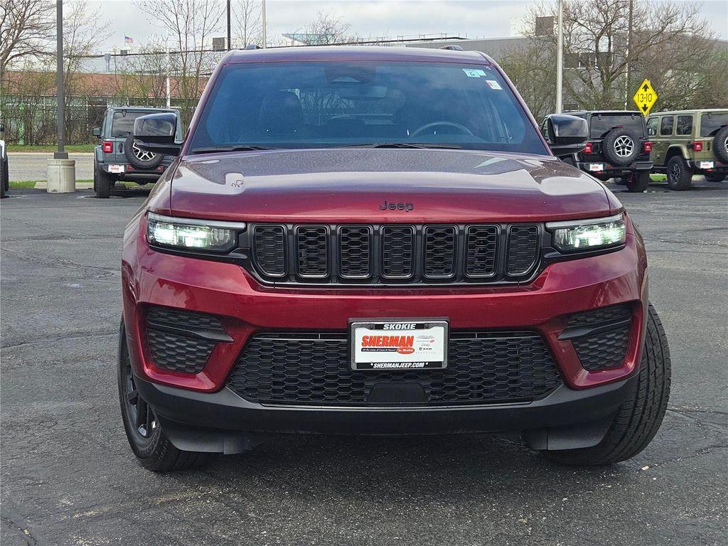 used 2024 Jeep Grand Cherokee car, priced at $27,838