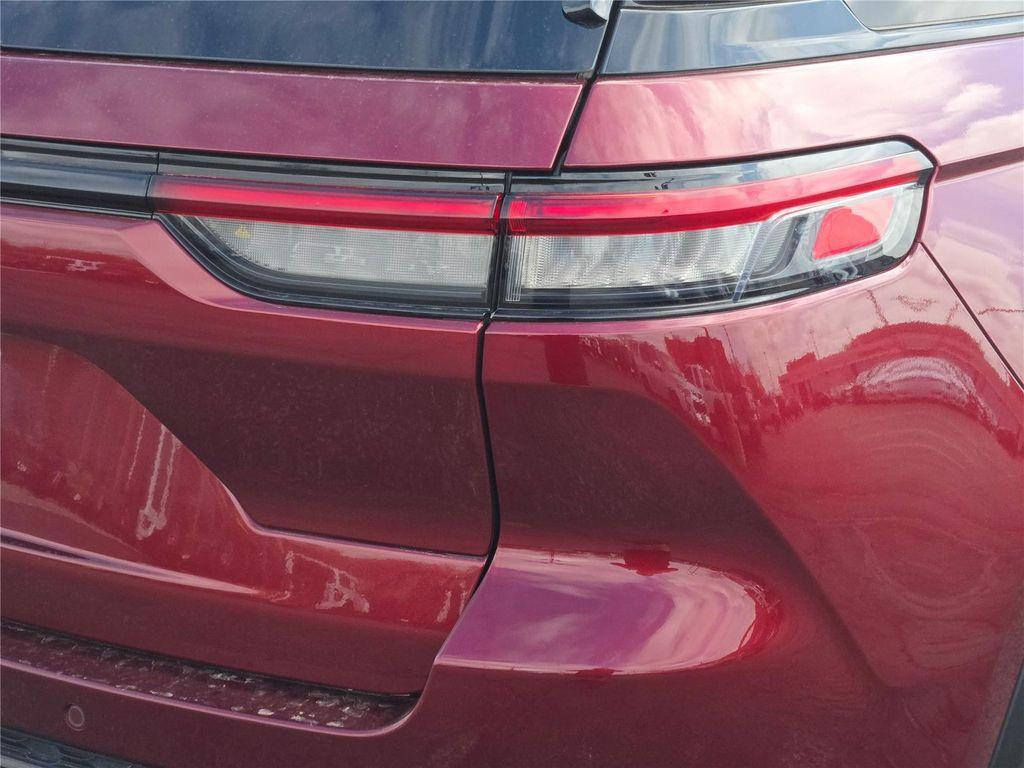 used 2024 Jeep Grand Cherokee car, priced at $27,838
