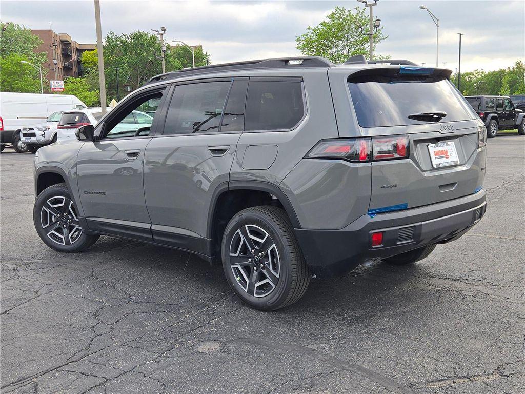 new 2026 Jeep Cherokee car, priced at $40,685