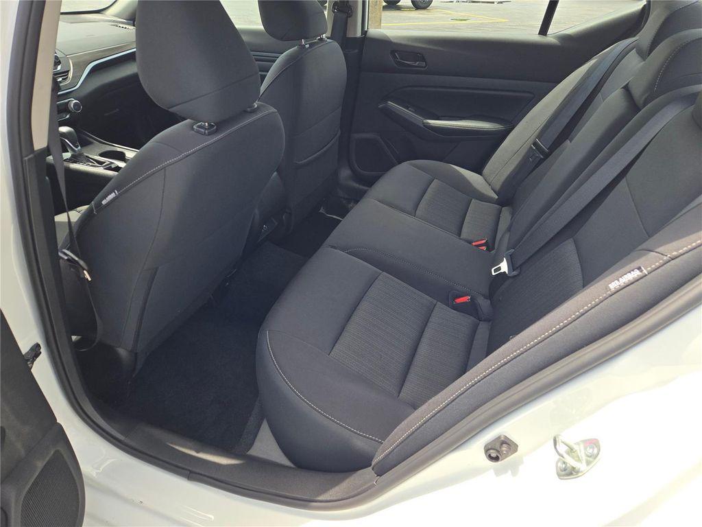 used 2025 Nissan Altima car