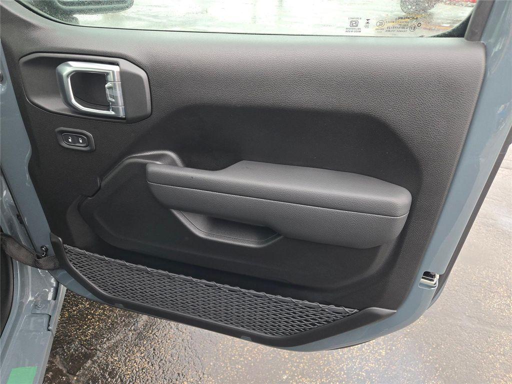 new 2026 Jeep Wrangler car, priced at $40,245