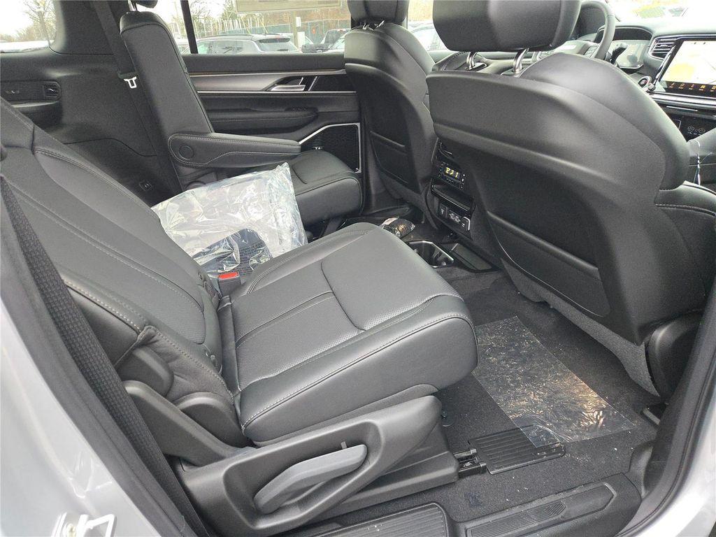 new 2026 Jeep Grand Wagoneer car, priced at $72,648