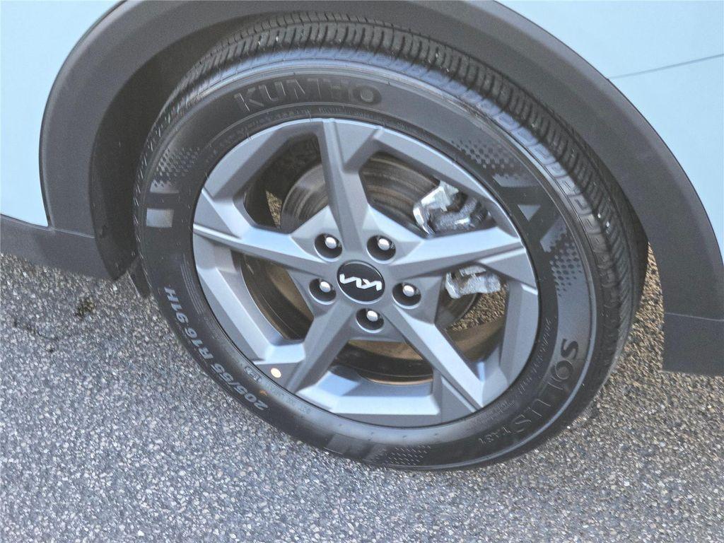 used 2025 Kia K4 car, priced at $24,900