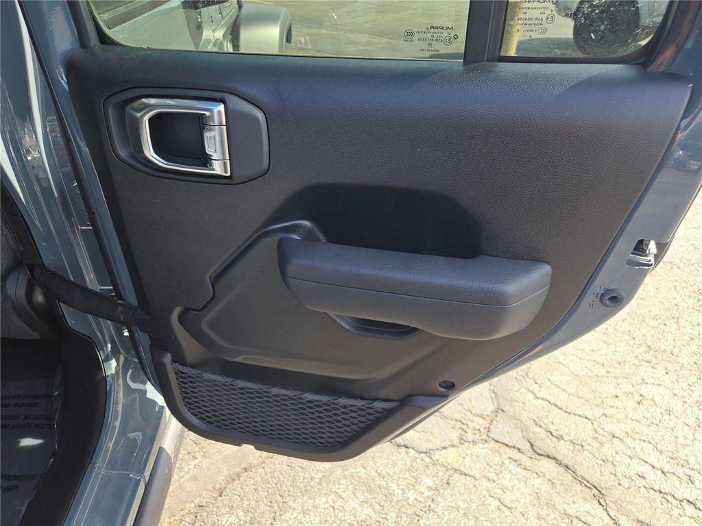 new 2026 Jeep Wrangler car