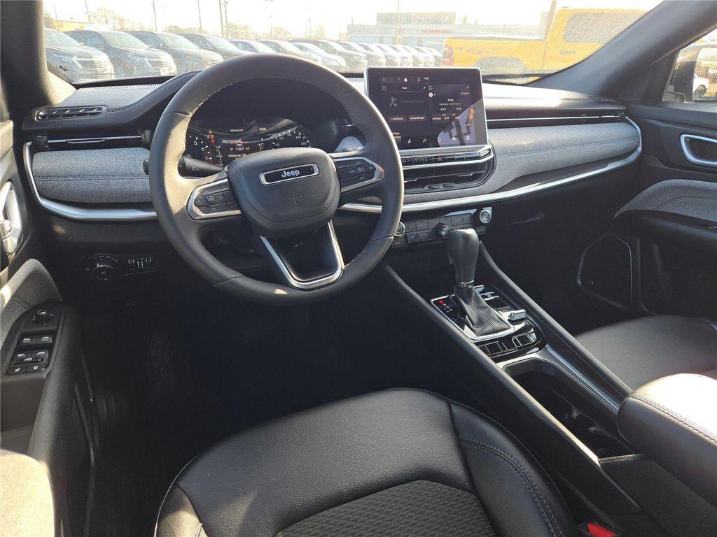 used 2023 Jeep Compass car, priced at $22,880