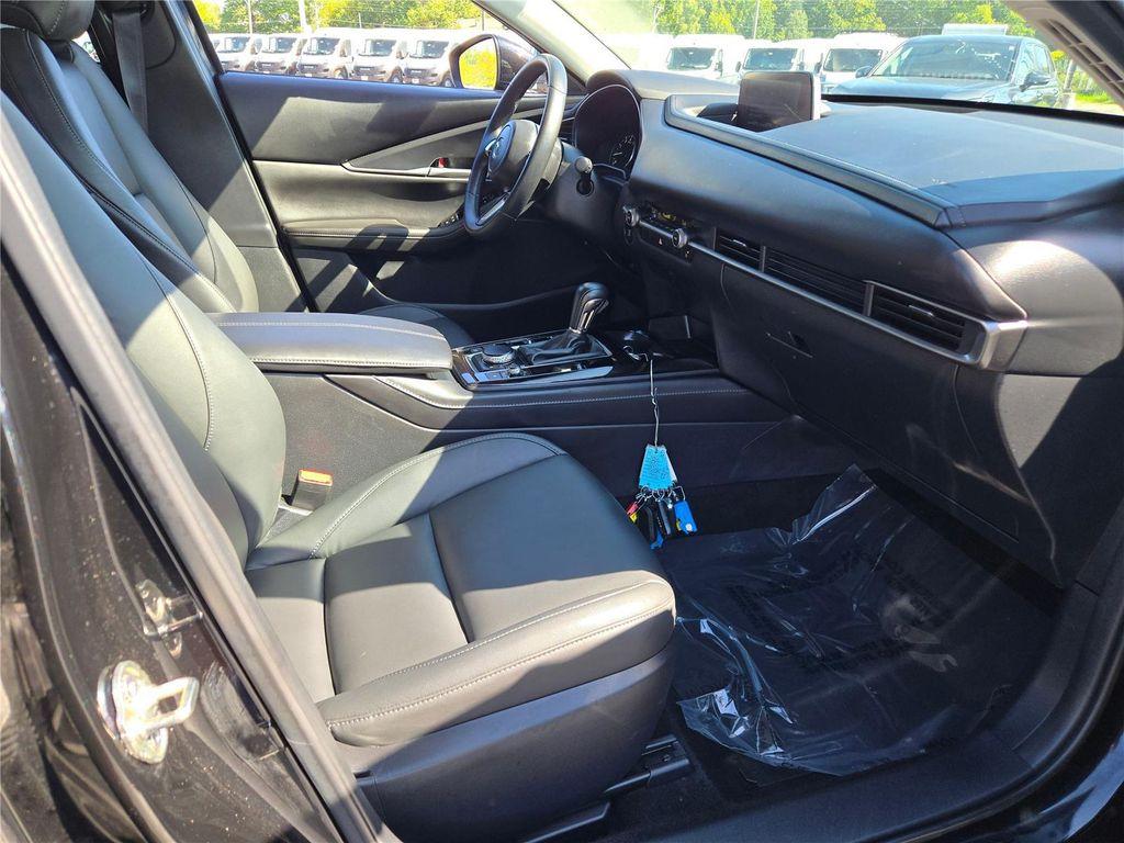 used 2024 Mazda CX-30 car, priced at $21,900