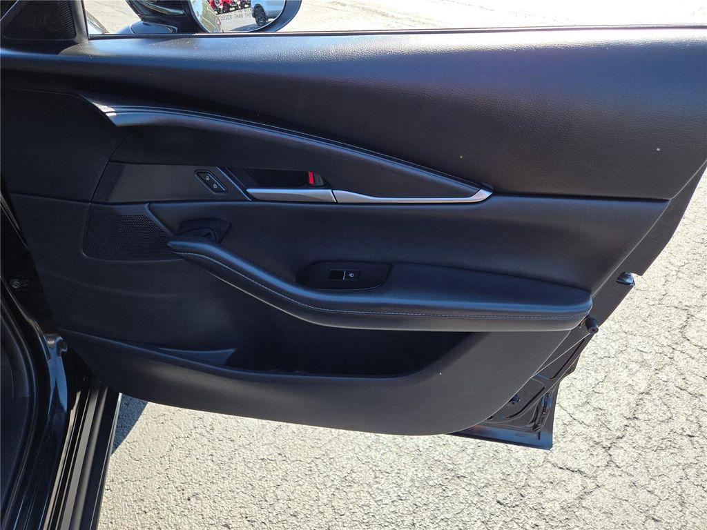 used 2024 Mazda CX-30 car, priced at $21,900