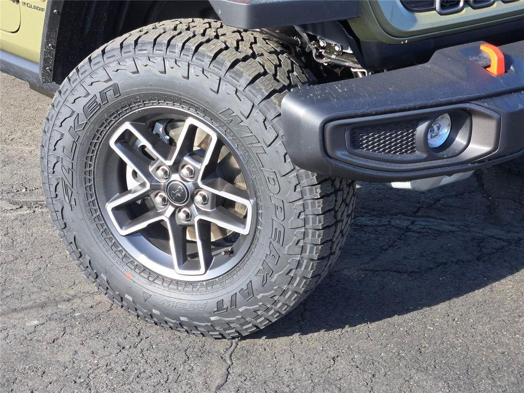 new 2026 Jeep Gladiator car, priced at $57,675