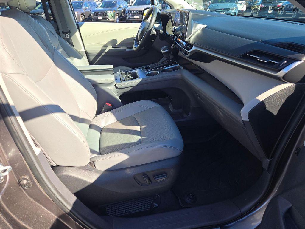 used 2024 Toyota Sienna car, priced at $49,380