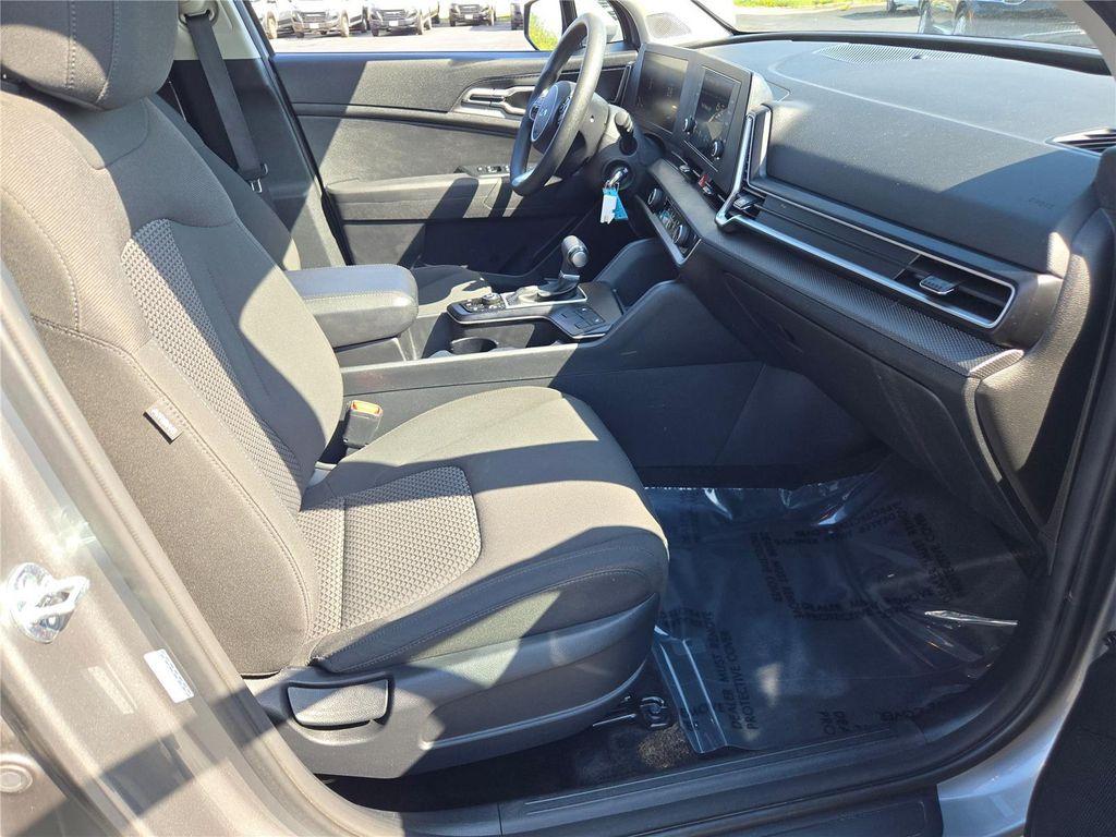 used 2024 Kia Sportage car, priced at $18,999