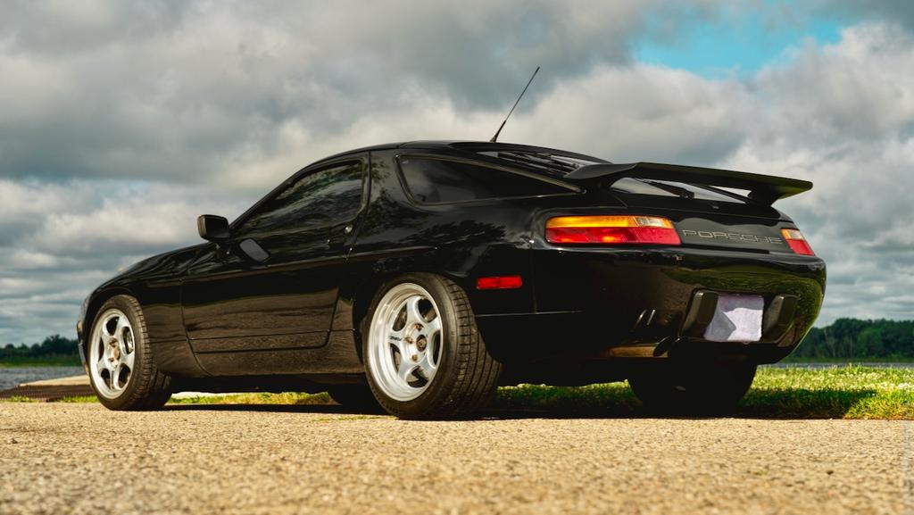 used 1991 Porsche 928 car, priced at $47,928