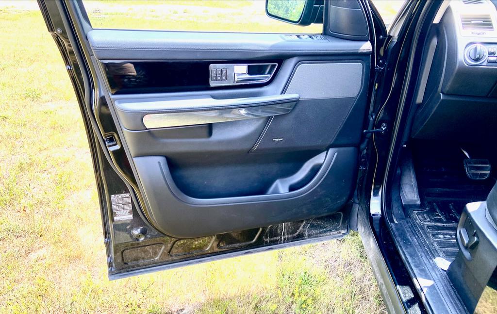used 2010 Land Rover Range Rover Sport car, priced at $12,900