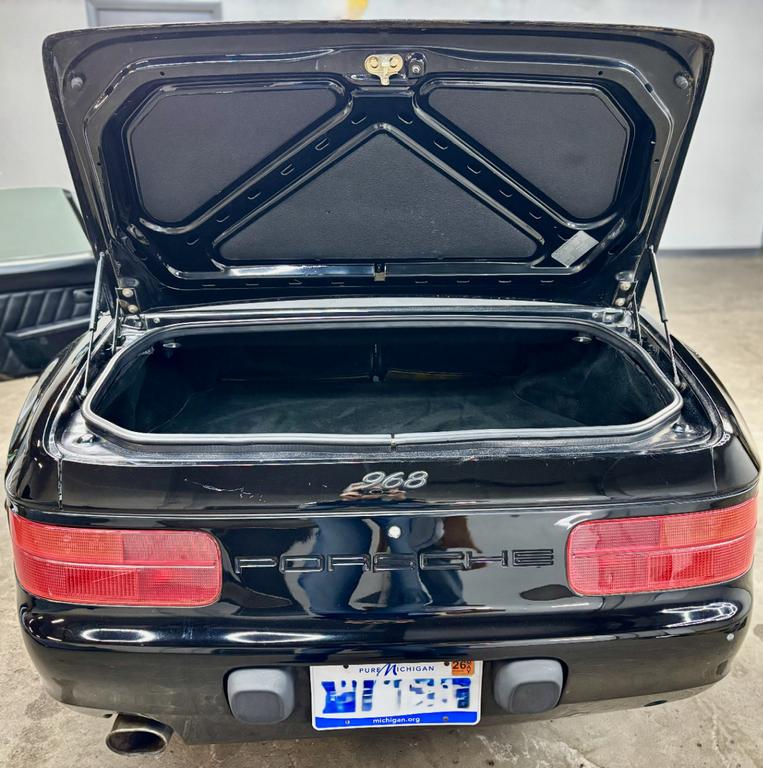 used 1994 Porsche 968 car, priced at $8,000