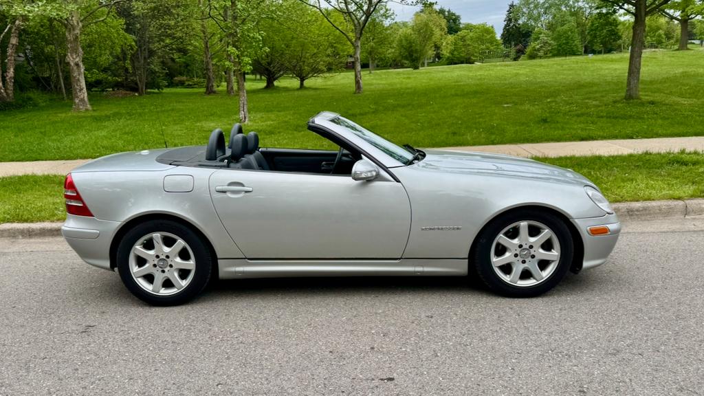 used 2003 Mercedes-Benz SLK-Class car, priced at $9,900