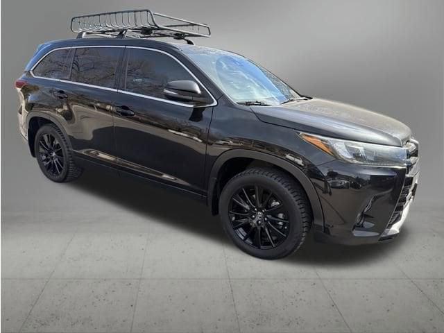 used 2019 Toyota Highlander car, priced at $19,510