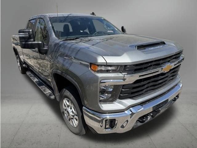 used 2025 Chevrolet Silverado 2500 car, priced at $57,910