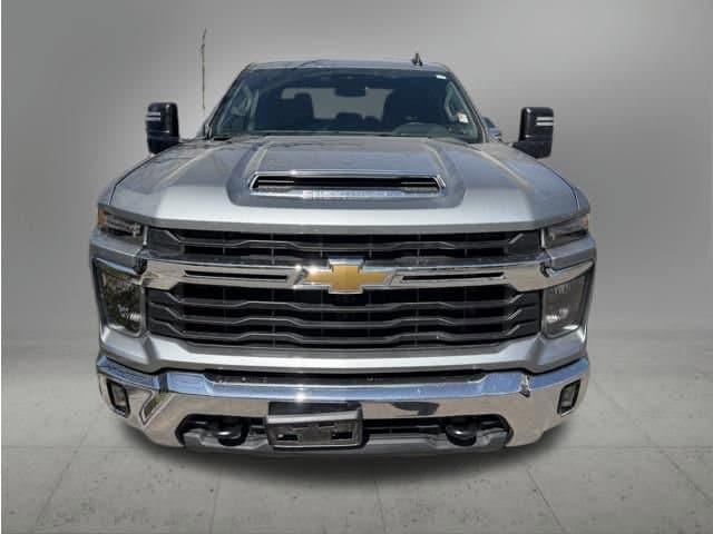 used 2025 Chevrolet Silverado 2500 car, priced at $57,910